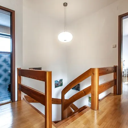Jcop Apartment *
