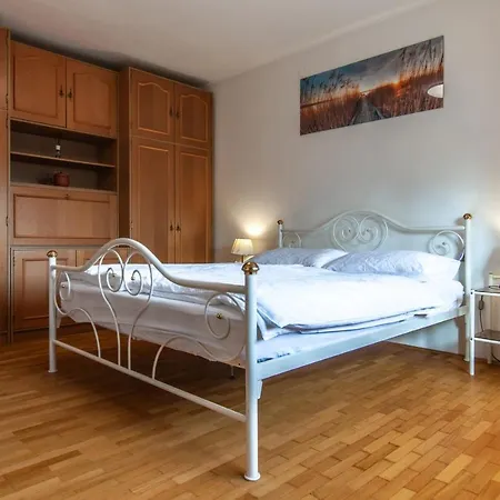 Apartment Jcop *